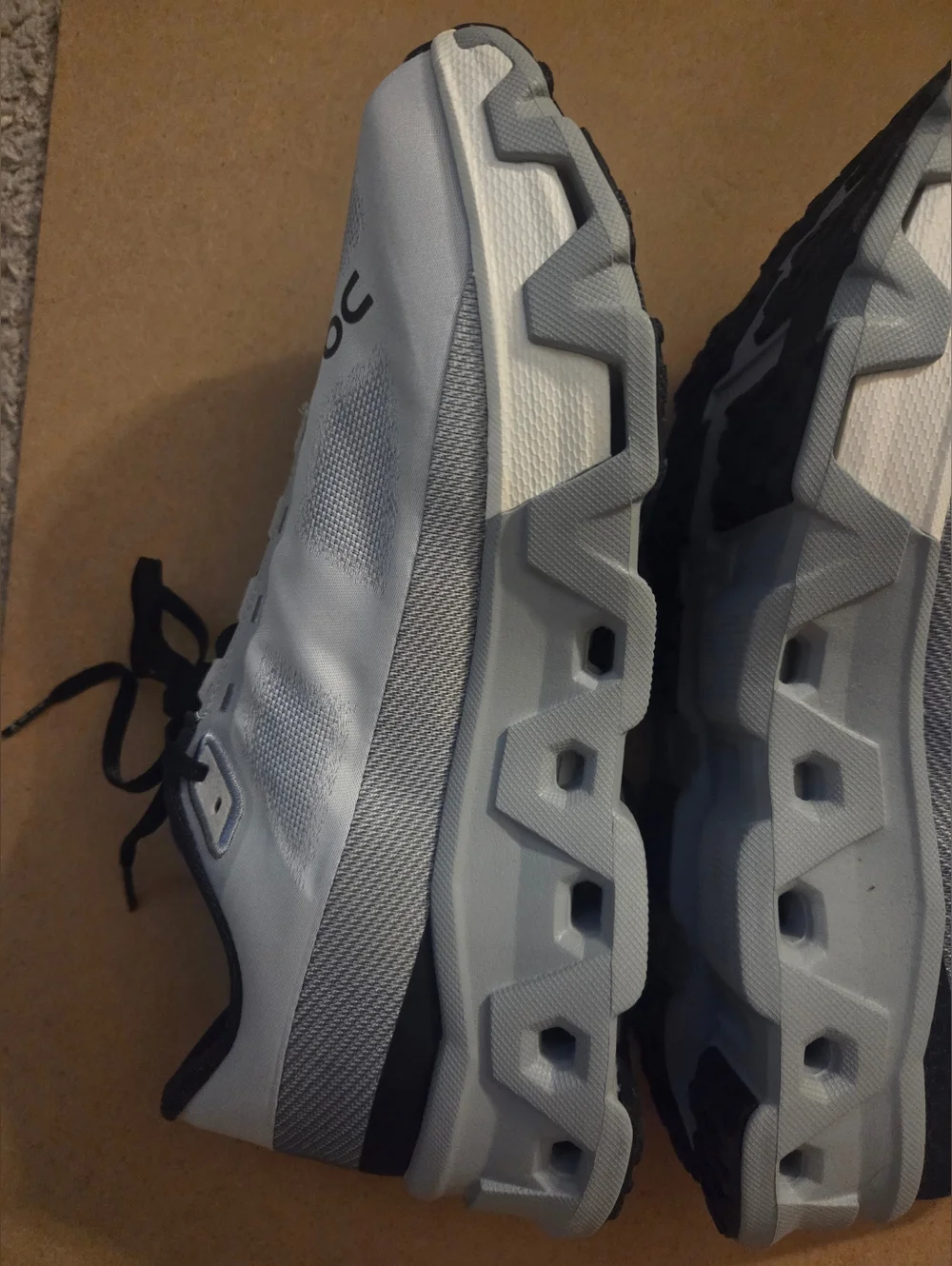 On Running Cloudmonster Hyper 2 Men Size 10.5 - Picture 3 of 12
